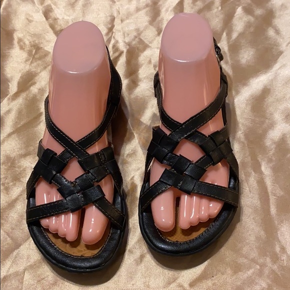 B.O.C. Born Concept Sandals - Picture 2 of 6